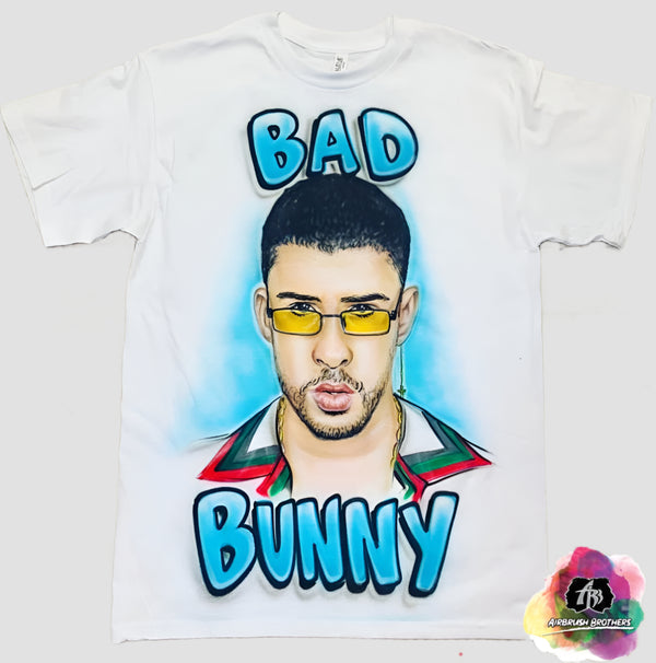 airbrush custom spray paint  Airbrush Bad Bunny Design shirts hats shoes outfit  graffiti 90s 80s design t-shirts  Airbrush Brothers Shirt